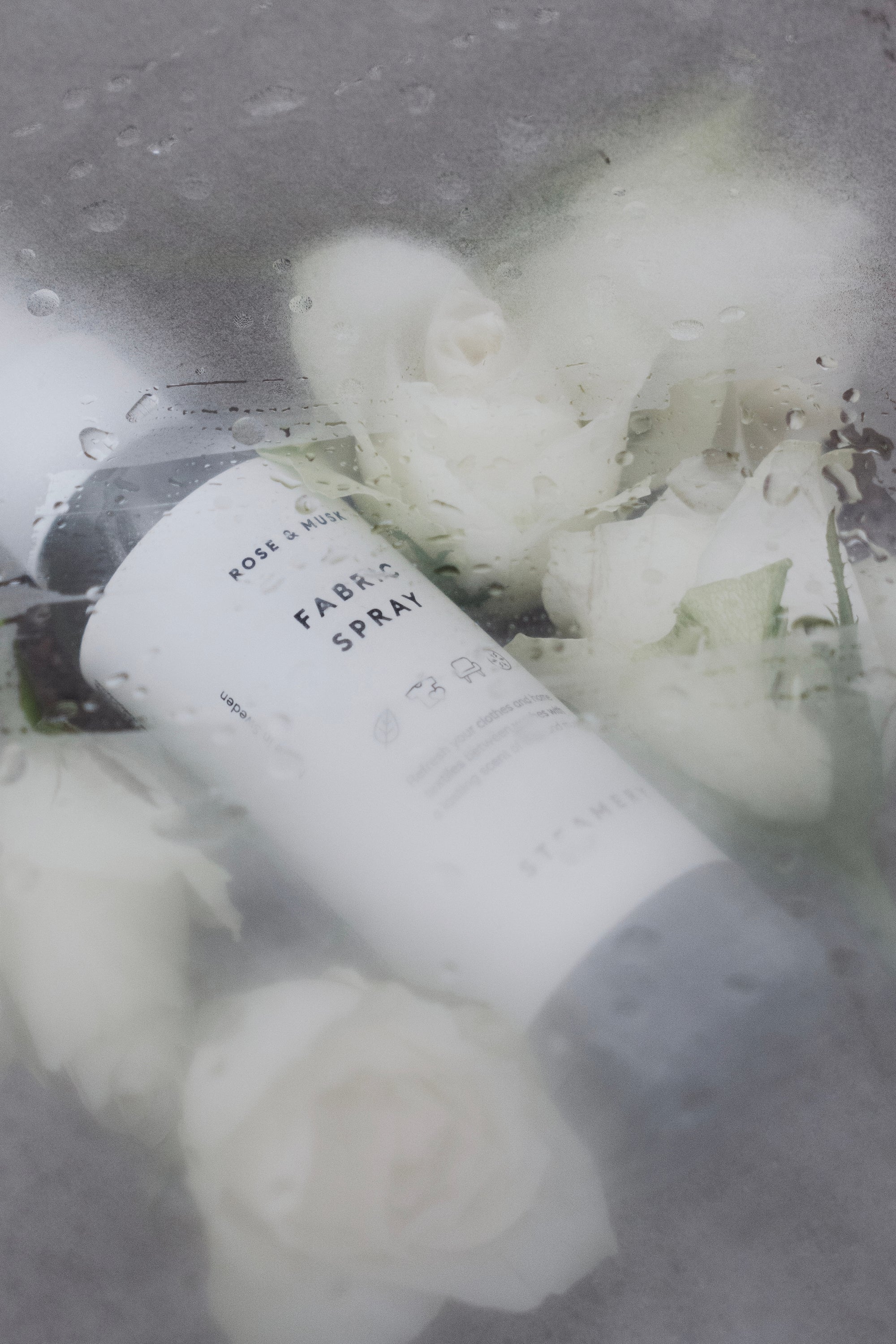 Wool refreshing spray